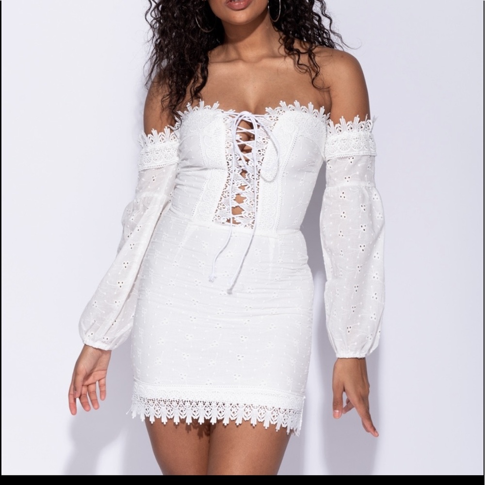 Broderie Lace Tie Up Front Bardot Dress - Picture 4 of 10
